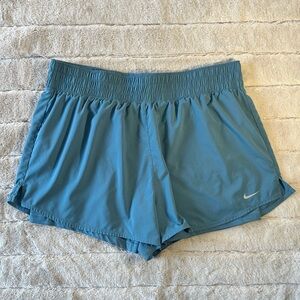 Nike Women's Dri Fit Dusty Blue Running Shorts in XL